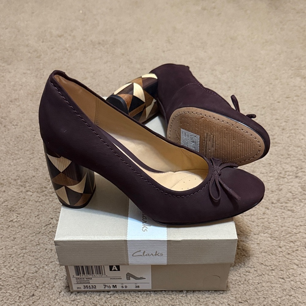 Clarks Aubergine Pumps